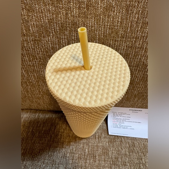 ⭐️ New Starbucks butter yellow studded Thailand Limited Edition 2021 release ⭐️ - Picture 4 of 7